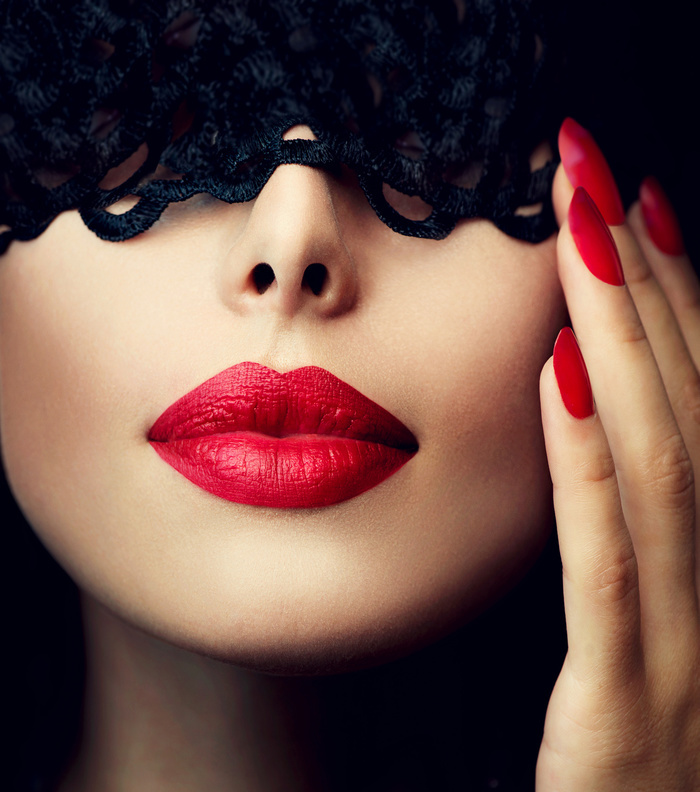 Designer: <a href="https://bookcovers.com/artist/marinalovechild/" target="_self">Marina</a>